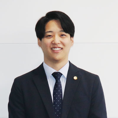 弁護士になりたいと思ったきっかけは?
